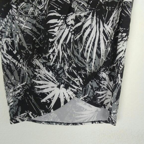 NWT FABLETICS Clarissa Wrap Skirt II Above Knee  Black White Size Small - Picture 4 of 8